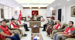 TÜRK KIZILAY YEŞİLYURT ŞUBESİ’NDEN EĞİTİME DİJİTAL DESTEK: OKULLARA 75 ADET LAPTOP BAĞIŞLANDI