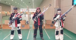 Manisalı sporcular ‘altın’ı vurdu
