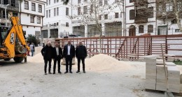 Bursa Mudanya’da Taş Mektep’e avlu