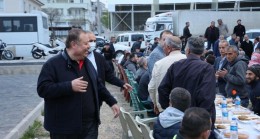 Kilis Belediyesi’nden, 500 evlerde 350 kişilik iftar