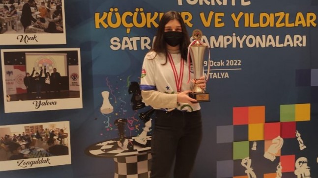 Muğlalı satrançcı Türkiye ikincisi oldu