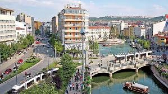 Eskişehir Ambar Taşımacılığı Fiyatları Neye Göre Belirleniyor?