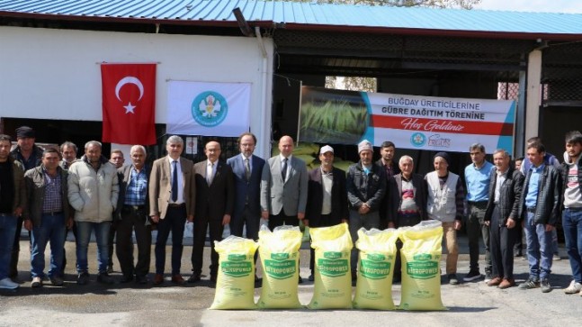 Manisa’da üreticiye ilaç gibi destek