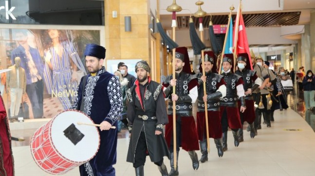 Kocaeli’nde Mehteran Takımından sürpriz etkinlik