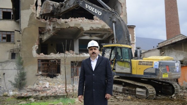 Bursa Yıldırım’da büyük dönüşüm hız kesmiyor