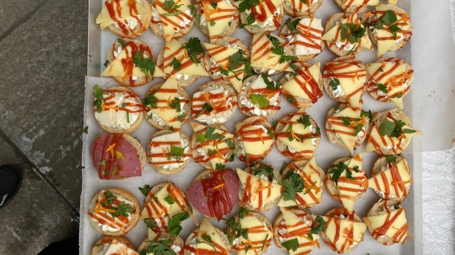 Bütçe Dostu Kiralık Kokteyl Masası Çeşitleri