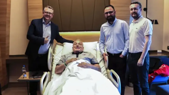 A Kadın Milli Takım Başantrenörü Ekrem Memnun Ameliyat Edildi!