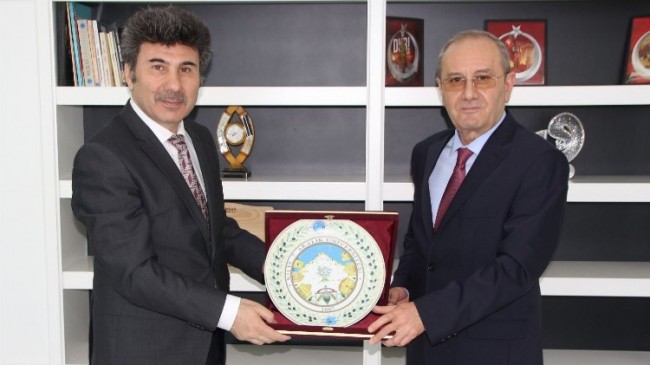 Kilis’te Defterdar Keleş veda ziyaretlerinde