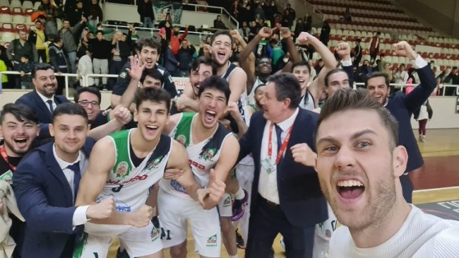Zorlu maçı kazanan Bursa  Gemlik oldu