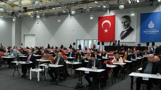 İstanbul’dan savaş bölgesine insani yardım