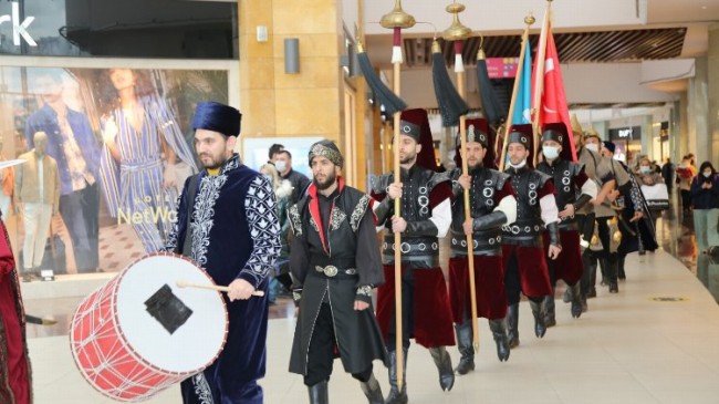 Kocaeli’nde Mehteran Takımından sürpriz etkinlik