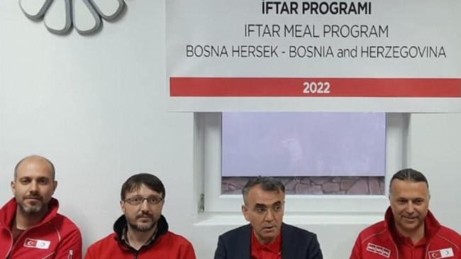 Kızılay’dan Dünya Yetimler Günü’nde Srebrenitsa’da iftar