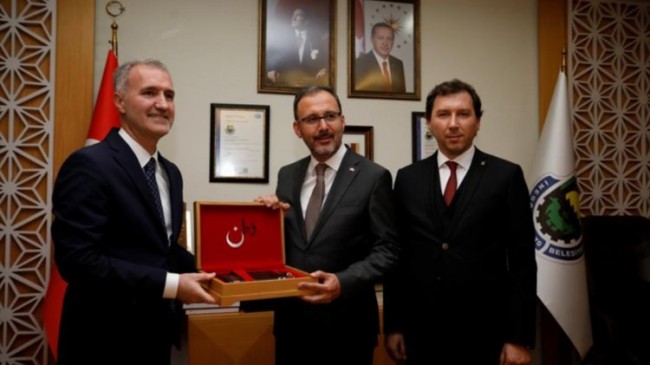 Bakan Kasapoğlu Bursa İnegöl’e müjdelerle geldi