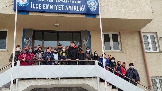 Bilecik Pazaryeri’nde öğrencilerden 10 Nisan ziyareti