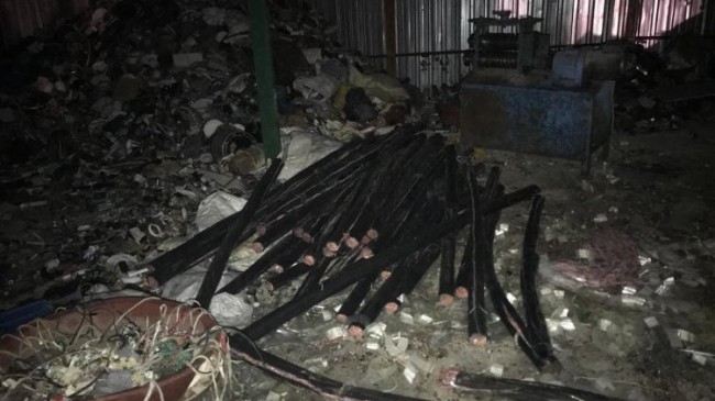 Kilis’te 2 bağ evindeki kabloları çalan 2 hırsız yakalandı
