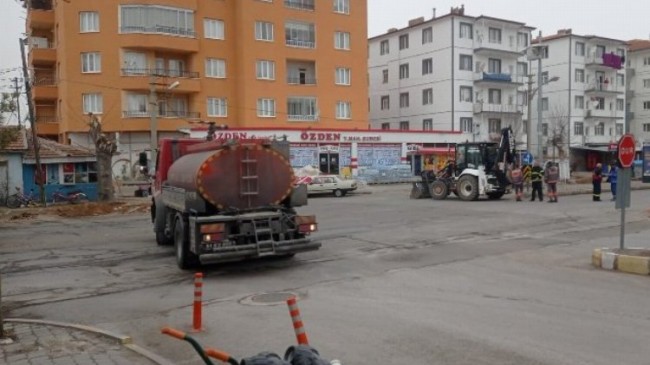 Niğde Bor’da doğalgaz borusu patladı