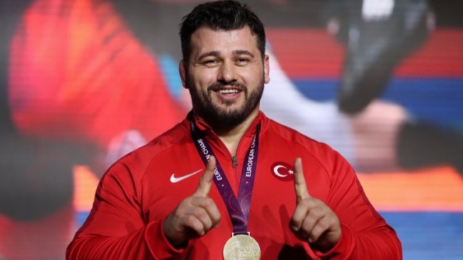Rıza Kayaalp Avrupa Şampiyonu